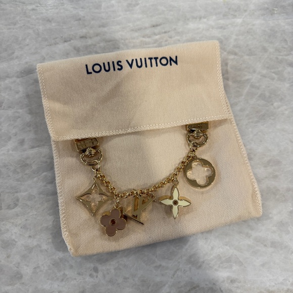 Louis Vuitton Fleur de Monogram Bag Charm Chain Gold Tone Beiges Pinks M01413 - Picture 6 of 8